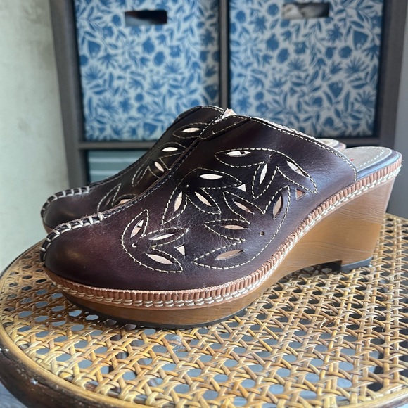 PIKOLINOS Shoes - 8.5 Pikolinos mules